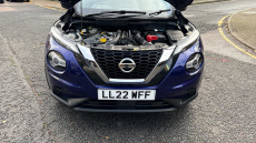 Nissan Juke 1.0 DiG-T 114 N-Connecta 5dr DCT Petrol Hatchback